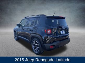 Used 2015 Jeep Renegade Latitude w/ Popular Equipment Group video 3