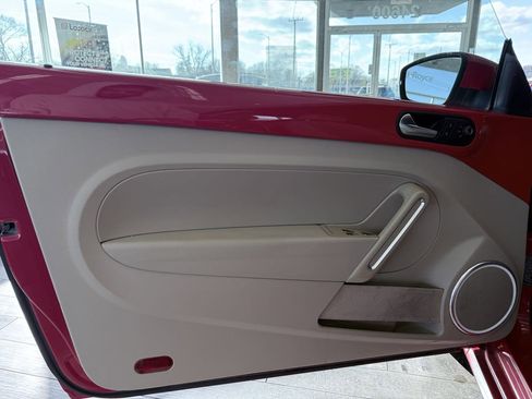 Used 2016 Volkswagen Beetle 1.8T S image 26