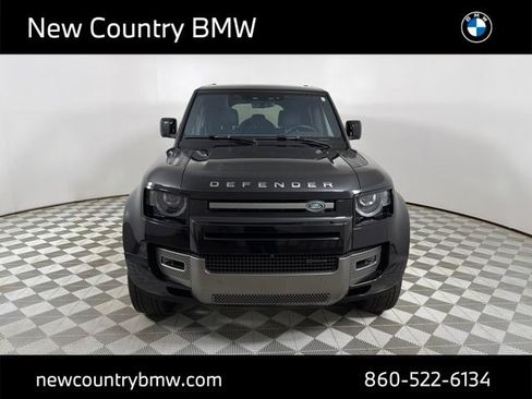Used 2022 Land Rover Defender 110 X-Dynamic SE AWD/4WD image 2