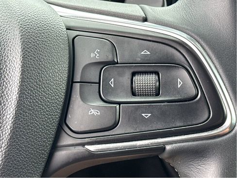 Used 2022 Buick Envision Preferred image 16