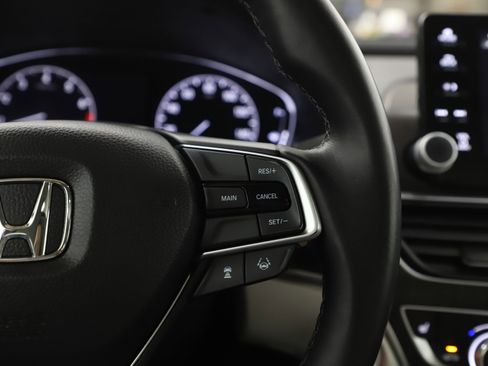 Used 2018 Honda Accord EX-L image 26