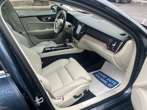 Used 2019 Volvo S60 T6 Inscription image 20
