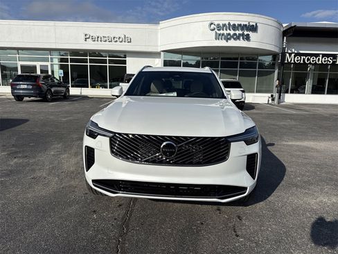 New 2026 Volvo XC90 B6 Plus image 8