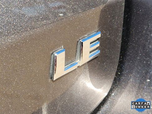 Used 2019 Toyota Highlander LE image 13