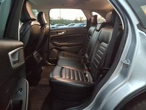 Used 2023 Ford Edge SEL AWD/4WD image 29
