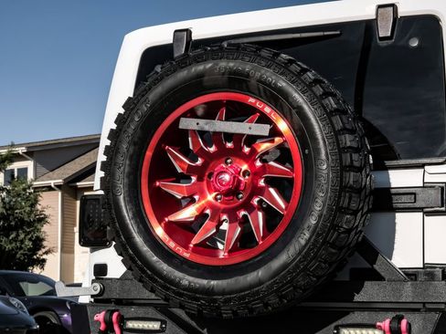 Used 2015 Jeep Wrangler Unlimited Sahara w/ Quick Order Package 24X image 48