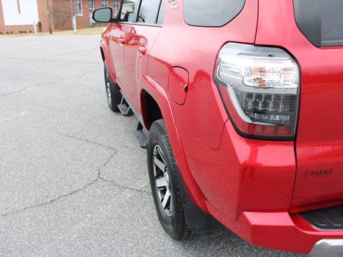 Used 2022 Toyota 4Runner TRD Off-Road Premium image 49