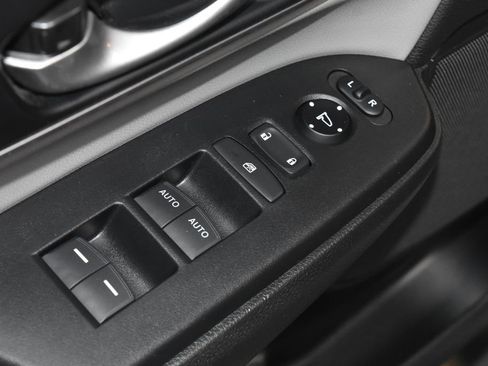 Used 2021 Honda CR-V EX-L image 6