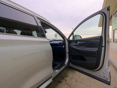 Used 2023 Hyundai Santa Fe SEL Convenience image 13