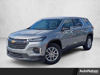 Used 2023 Chevrolet Traverse LS