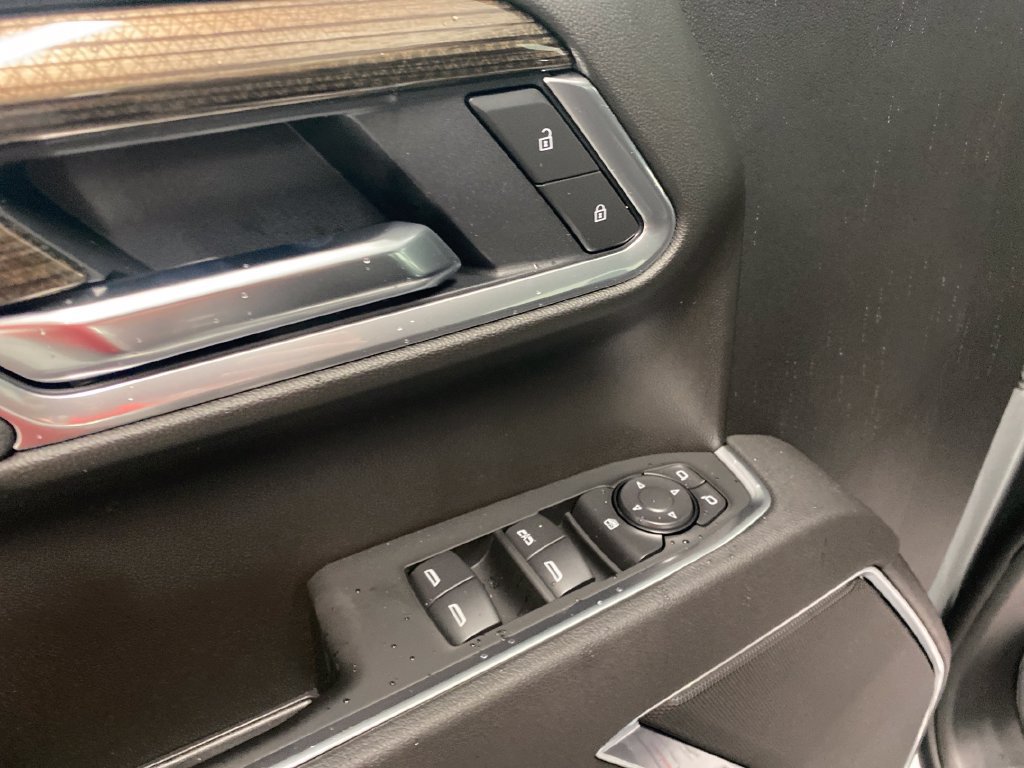 New 2026 Chevrolet Silverado 1500 RST AWD/4WD image 11