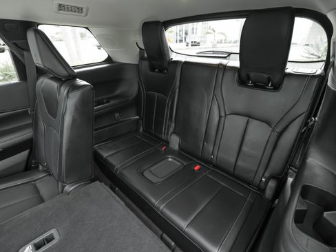 Used 2023 INFINITI QX60 Luxe w/ Cargo Package image 42