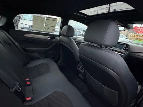 Used 2019 Hyundai Sonata Sport w/ Tech Package 03 image 6