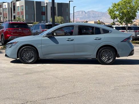New 2026 Nissan Sentra SV w/ SV Convenience Package FWD image 2