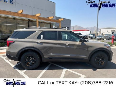 New 2026 Ford Explorer Tremor w/ Tremor Ultimate Package AWD/4WD image 4