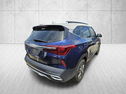 Used 2022 Kia Seltos S FWD image 8