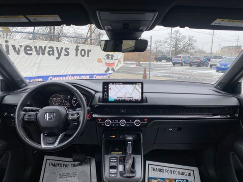 Used 2024 Honda CR-V Sport Touring image 19