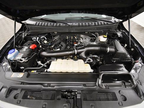 Used 2024 Ford Expedition Max Platinum image 11