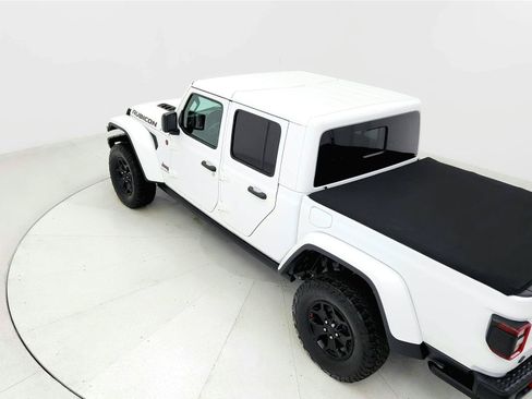Used 2020 Jeep Gladiator Rubicon AWD/4WD image 15