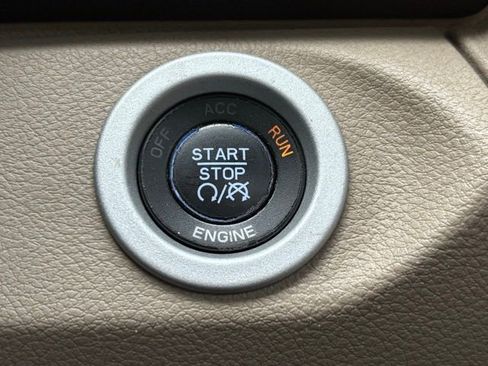 Used 2016 RAM 1500 Laramie Longhorn w/ Convenience Group image 38