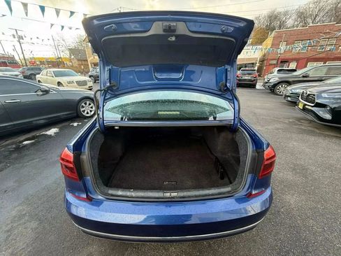 Used 2017 Volkswagen Passat 1.8T SE image 16