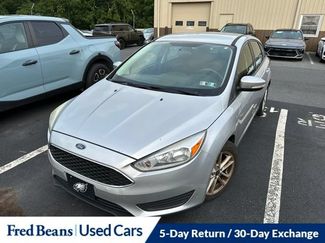 Used 2017 Ford Focus SE FWD video 1