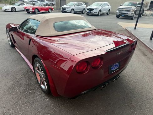 Used 2007 Chevrolet Corvette Convertible w/ Preferred Equipment Group image 14