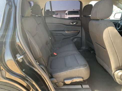 Certified 2022 GMC Acadia SLE w/ Driver Convenience Package FWD image 26