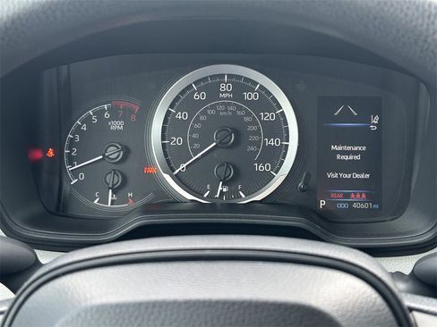 Used 2022 Toyota Corolla LE image 29