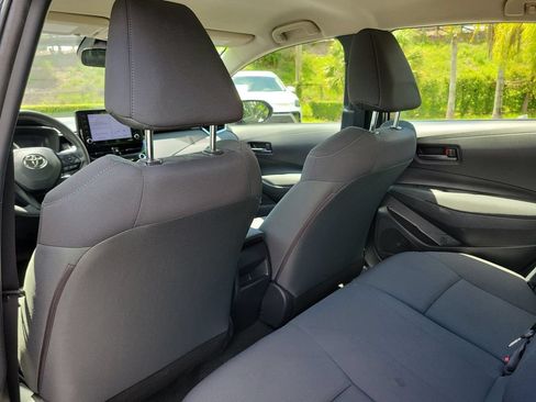 Used 2022 Toyota Corolla LE FWD image 11