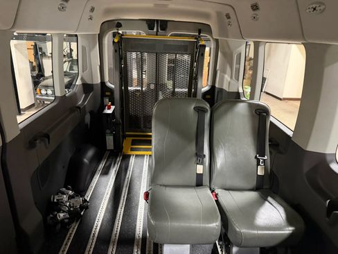 Used 2022 Ford Transit 350 XL RWD image 45