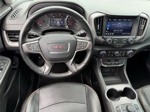 Used 2023 GMC Terrain AT4 image 12