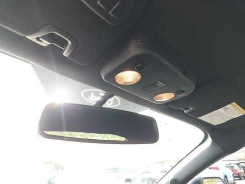 Used 2016 Ford Mustang Shelby GT350 w/ Technology Package image 25