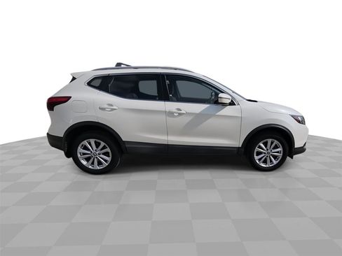 Used 2019 Nissan Rogue Sport SV FWD image 9