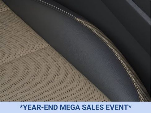 New 2026 Chevrolet Equinox ACTIV w/ Convenience Package III image 21