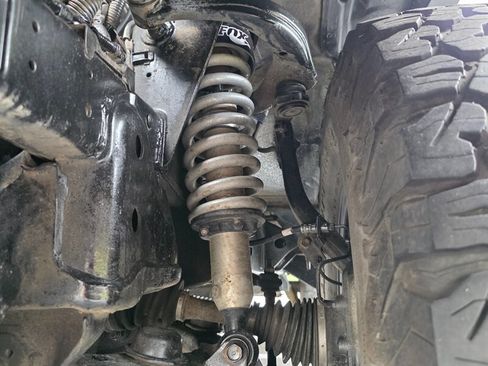 Used 1999 Toyota 4Runner SR5 AWD/4WD image 37