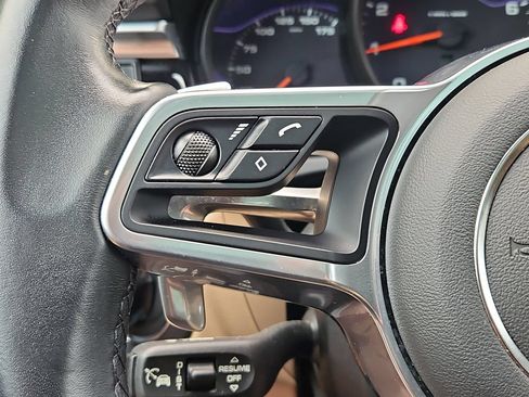 Certified 2021 Porsche Macan w/ Premium Package Plus AWD/4WD image 29