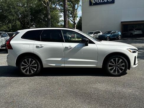 New 2025 Volvo XC60 B5 Plus w/ Climate Package image 3