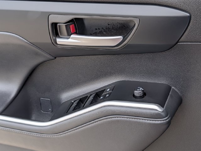 Certified 2026 Toyota Highlander XLE AWD/4WD image 24