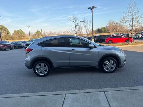 Used 2019 Honda HR-V EX image 5