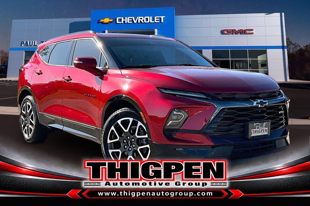 Used 2024 Chevrolet Blazer RS w/ Driver Confidence II Package FWD image 1