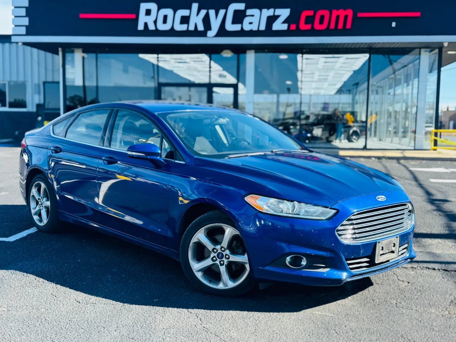 Used 2016 Ford Fusion SE AWD/4WD image 1