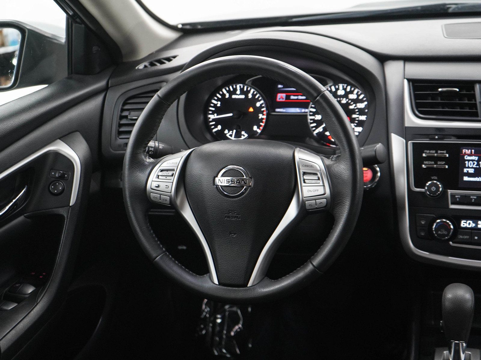 Used 2017 Nissan Altima 2.5 SV FWD image 15