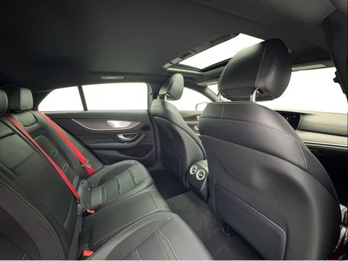 Used 2022 Mercedes-Benz AMG GT 43 image 27