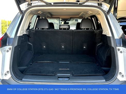 Used 2022 Nissan Rogue Platinum w/ Head-Up Display Package FWD image 30