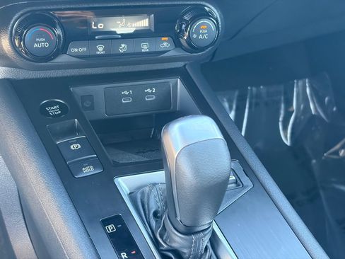 Certified 2026 Nissan Kicks SV FWD image 24