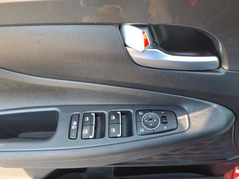 Used 2023 Hyundai Santa Fe SEL image 10