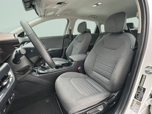 Used 2025 Kia K4 EX FWD image 12