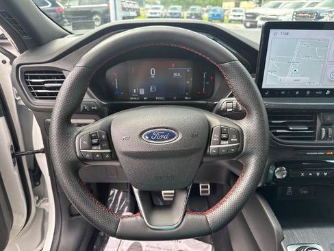 Certified 2024 Ford Escape ST-Line w/ Tech Pack #1 AWD/4WD image 17