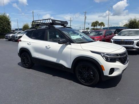 Used 2024 Kia Seltos X-Line AWD/4WD image 1